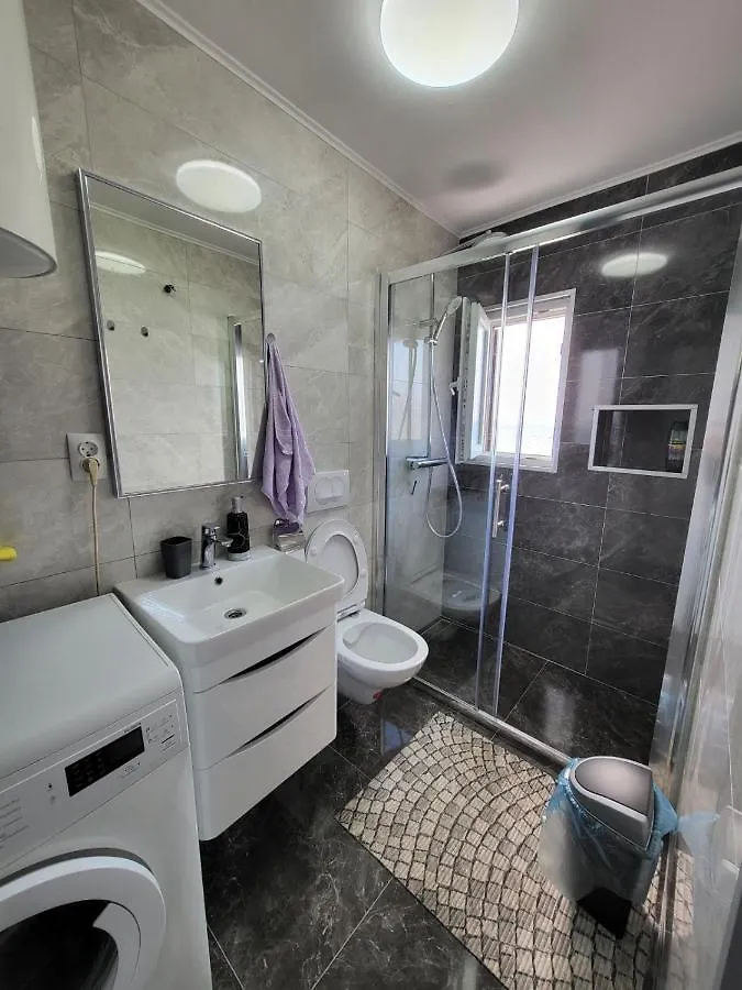 Apartman Dora With Sea View And Terrace Umag 0*,  Croatia