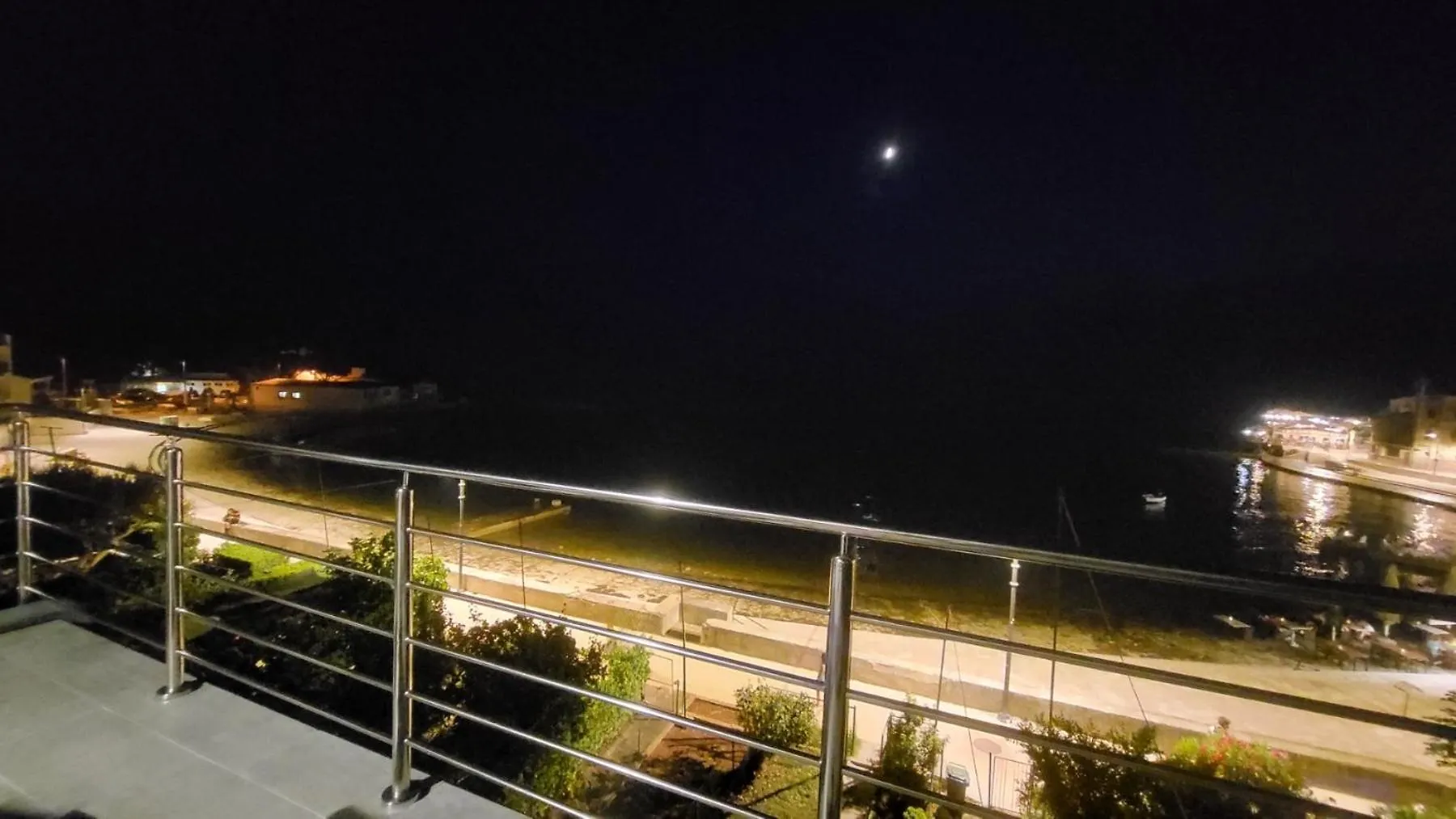 Apartment Apartman Dora With Sea View And Terrace Umag Croatia